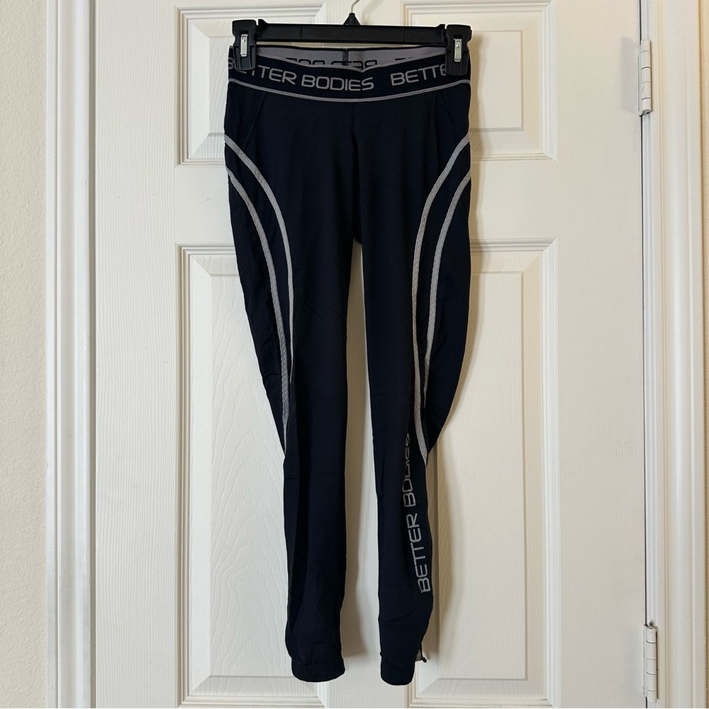Better Bodies • Fitness leggings ~ Zipper on ankle